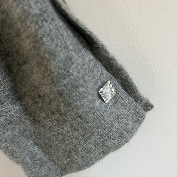 IISLI NY Rate Vintage 💯CASHMERE sequins and Swarovski Crystals sz M - Picture 7 of 16